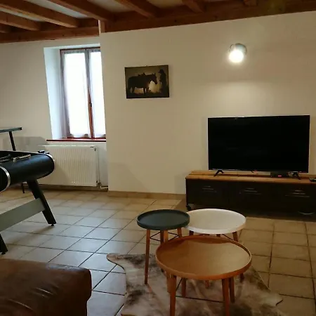 Maison Spacieuse En Pleine Nature Avec Piscine, Equipements De Loisirs Et Randonnees A Proximite - Fr-1-653-105 Nonac