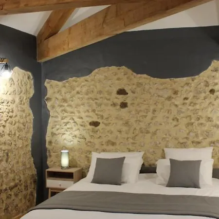 別荘 Maison Spacieuse En Pleine Nature Avec Piscine, Equipements De Loisirs Et Randonnees A Proximite - Fr-1-653-105