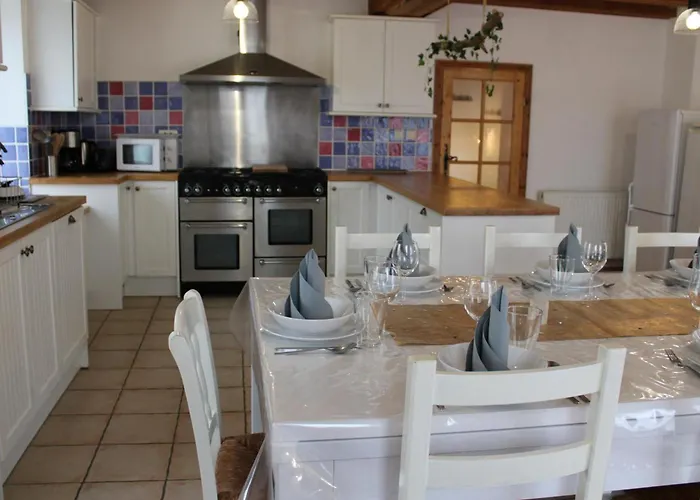 Maison Spacieuse En Pleine Nature Avec Piscine, équipements De Loisirs Et Randonnées à Proximité - Fr-1-653-105 Casa de Férias